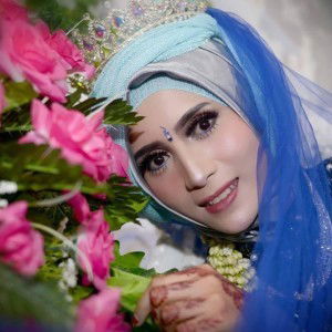 Ratih Ivander Axcel profile icon