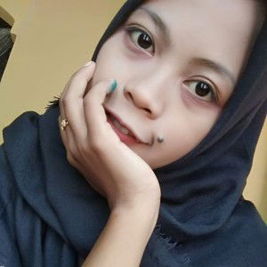 Dewi Astuti profile icon