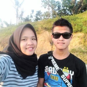 Ayu Komala Sari profile icon