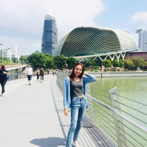 Momay Tassanee Muangjaroen profile icon