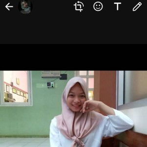 Larassatifitri LarassatiFitri profile icon