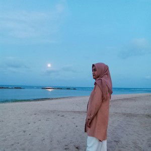 Yenni Afrillia profile icon