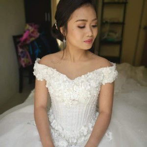 Olivia Mineslay Mandique - Bulan profile icon