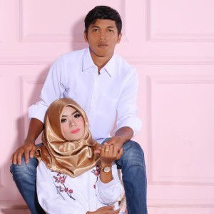 Dwi Wahyuni profile icon