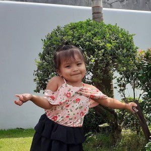 Vanessa Vales Lungcay profile icon