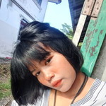 ชื่อ' พลอย profile icon