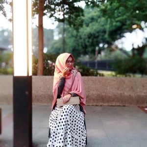 Ratna Sari Az-Zahra profile icon