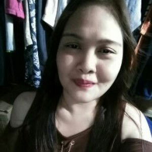 Chely Lagman profile icon