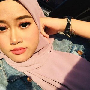 Elli Ell profile icon