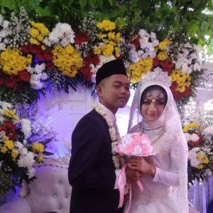 Lena Triana profile icon