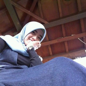 NurLela Sari profile icon