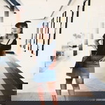 Rebecca Villaret profile icon