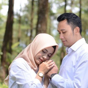 Endah Puspitasari profile icon