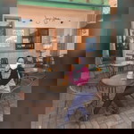 Fitry Aryani profile icon