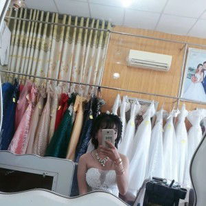 Lý Tường Vy profile icon