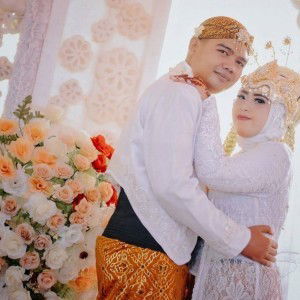 Nuky Faradiska profile icon