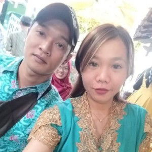 Wulan Yuniarti profile icon