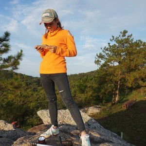 ขน นก สีดำ profile icon