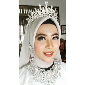 Dwi Agustini profile icon