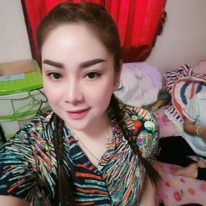 Unchaya Ni'Cha profile icon