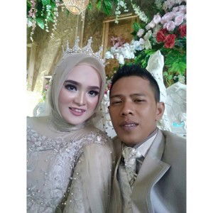 Puteri Azani Akbar profile icon