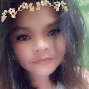 Lhen Moral Ternida Benitez profile icon