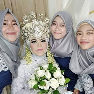 Tati Nurmayanti profile icon