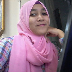 ratih setya profile icon