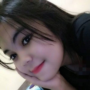 Fitri Aris profile icon