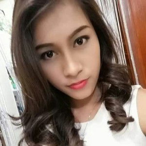 Hitomi Chan profile icon