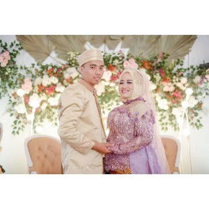 Ulie Yulie Kittyshop profile icon