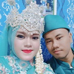 Devi Suhirna Demplon profile icon