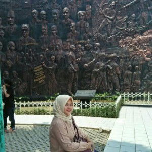 Danengsih Mandadini Saputri profile icon