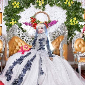 Dwie Yulia Andini profile icon