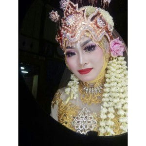 Yulia Maryana profile icon