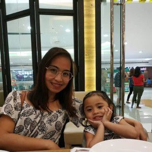 Izelle Carpena Candelaria profile icon