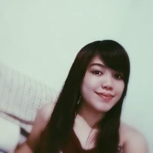 Danica Marmoles Hore profile icon