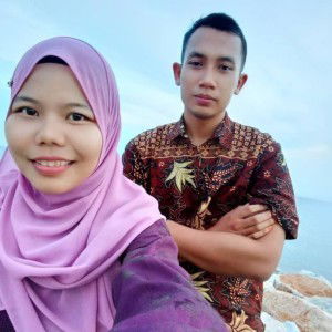 Nur Akmar profile icon