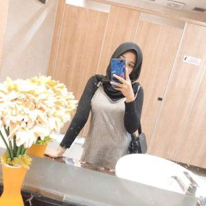 tina dwi aprilliana profile icon