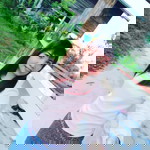 dang kanyapron profile icon