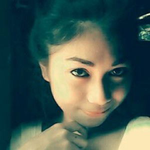 Mariam Mica Bompat Simbre profile icon