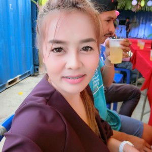 Rada Poonsri profile icon