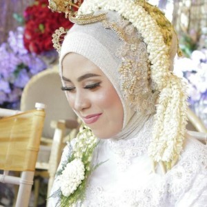 Umi Fitriani profile icon