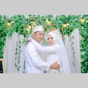 Fitri Oktavianty profile icon