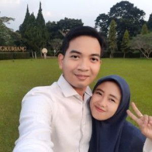 Dwi Rizki Wijayanti profile icon