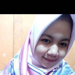 Rhiin Nabila profile icon