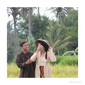 Iin Dwii Pangestuti profile icon