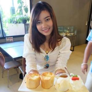 Nutthida Chomwicha profile icon