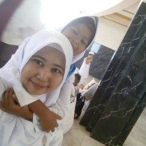 Cahaya Sri profile icon