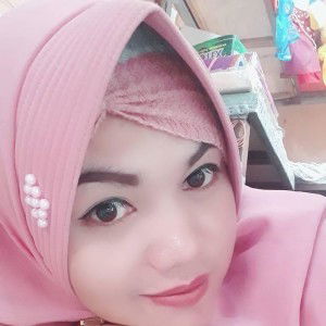 Yuli Yanti profile icon